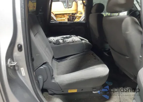 2004 Toyota Tundra Sr5 V8 from USA, damaged, VIN 5TBDT44184S442345